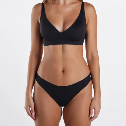 Noir | Design sans coutures| Le tanga confort sans coutures épouse parfaitement les formes de votre corps, sans gratter ni pincer.