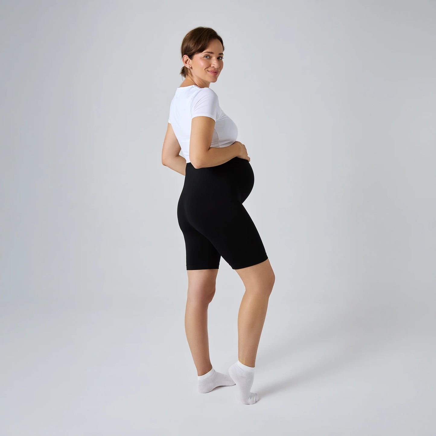 Noir | 100% opaque | Grâce à des fibres de qualité, la matière reste totalement opaque même en plein mouvement — tu n'as aucune inquiétude à avoir.